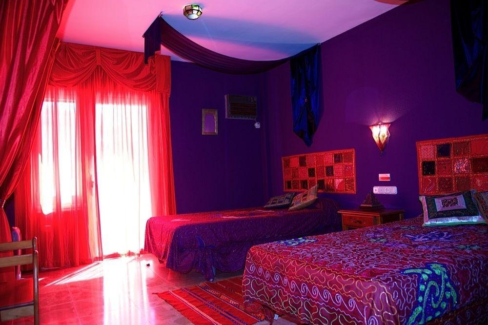 Hotel Tematico Costa Del Sol Торремолінос Екстер'єр фото